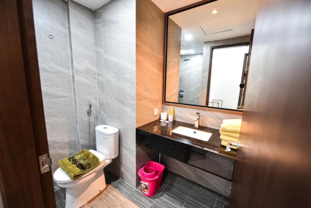 Lovina 17-11 At Harbour Bay Residences Nagoya Extérieur photo