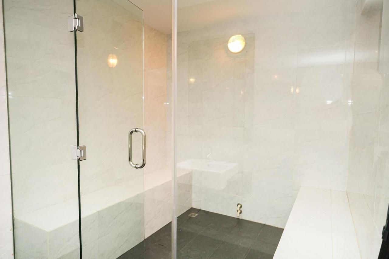 Lovina 17-11 At Harbour Bay Residences Nagoya Extérieur photo