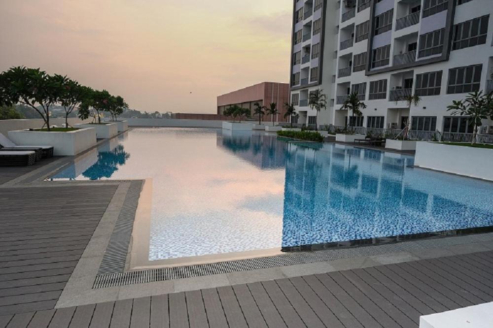 Lovina 17-11 At Harbour Bay Residences Nagoya Extérieur photo